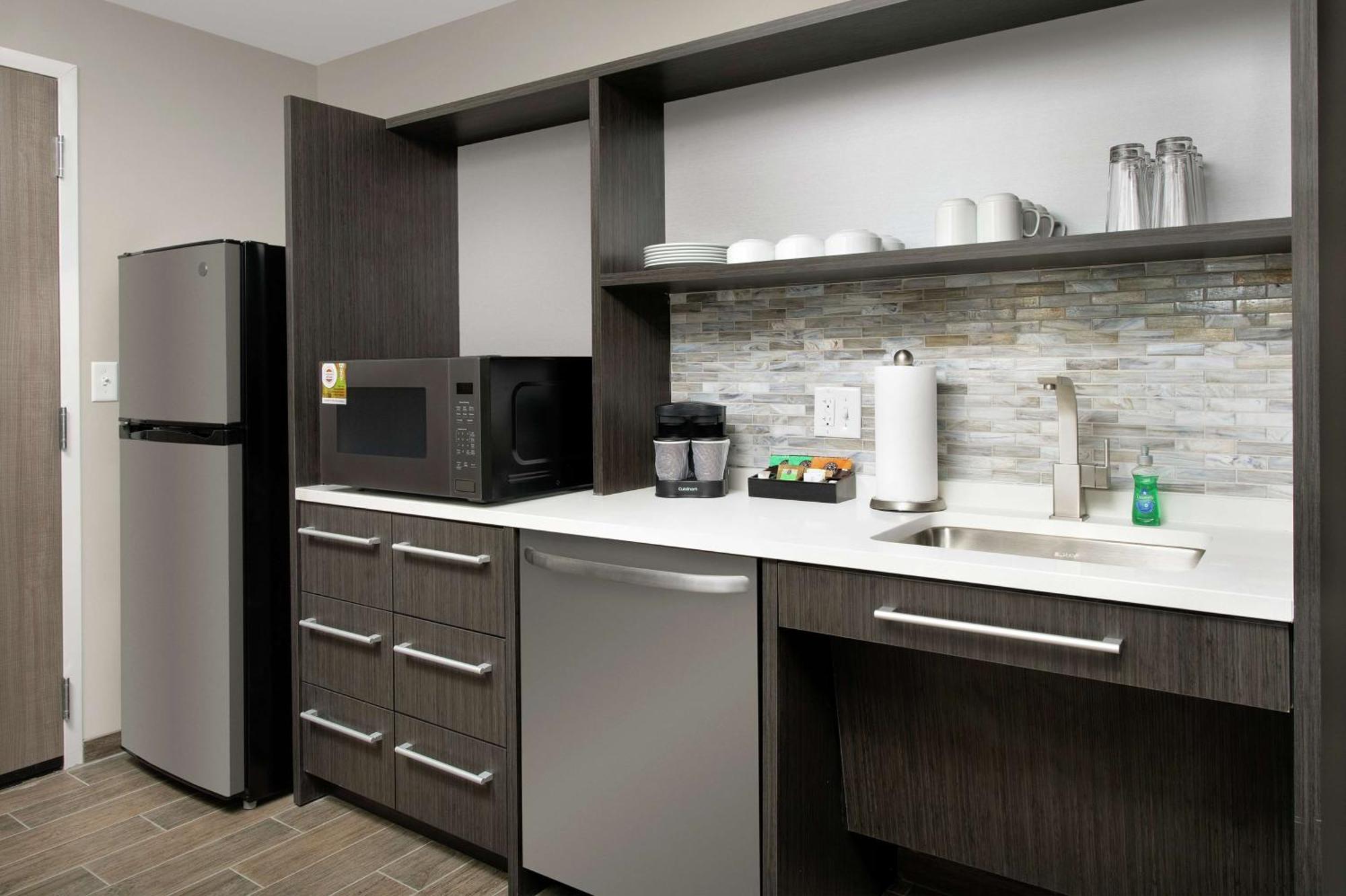 Home2 Suites By Hilton Charlottesville Downtown Eksteriør billede